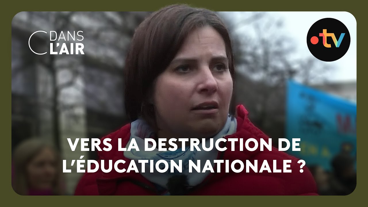 L'inquiétude des fonctionnaires en pleine crise politique - reportage #cdanslair 06.12.2024
