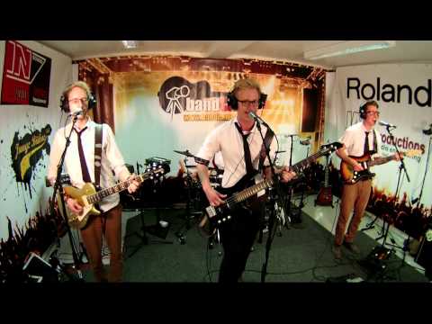 InSound bandCAMp 2015: The Infamous - Frei