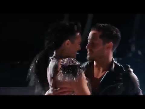 Rumer Willis and Val Chmerkovskiy - Cha Cha