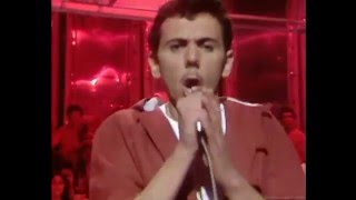 Dexys Midnight Runners - Show Me (1981) (HD)