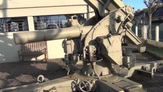 LCM Landing Craft & 88 mm FLAK/PAK Flieger Abwehr Kanone/Panzer Abwehr Kanone Canon