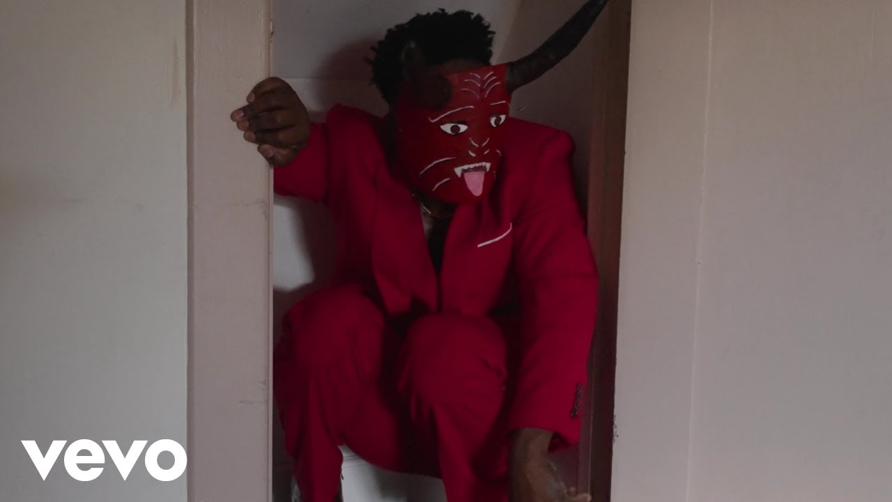 La Doña - La Mentira y La Verdad (Official Video)