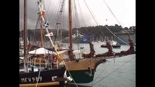 preview picture of video 'Dartmouth Totnes River Cruise - Devon Holiday Attractions'