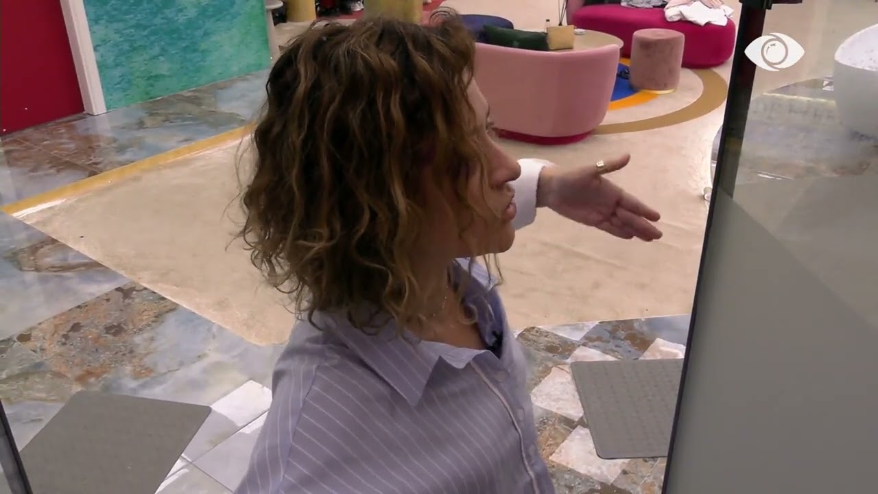 Kam një të qepur këtu..., vijon përplasja mes Rozës dhe Eglës