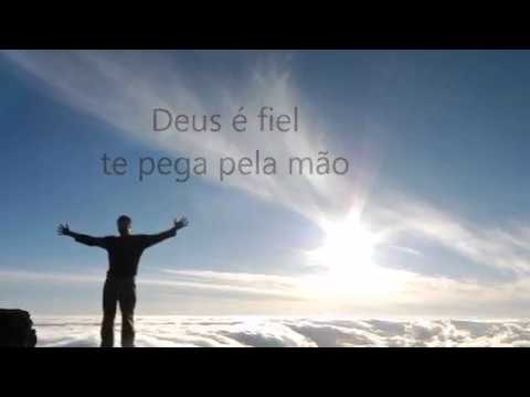 Deus É Fiel video