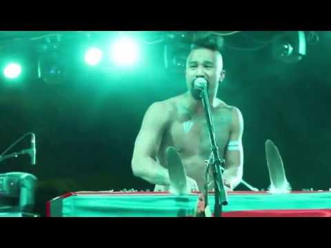Nahko Bear Live Performance - Mitakuye Oyasin