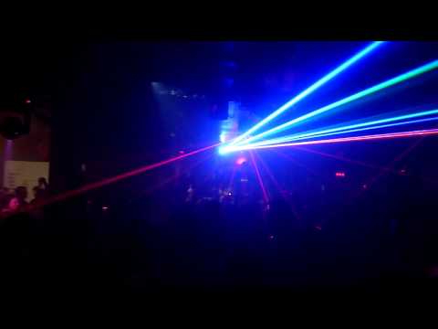 Red Zone 05-01-12:dj Marco Cucchia plays Renato Cohen vs Tim Deluxe-Just kick(Carl Cox rmx)