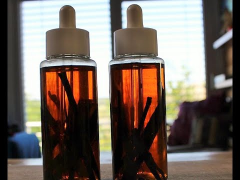 VANILLA EXTRACT WITH 2 INGREDIENTS with Madagascar vanilla pods VANILLA EXTRACT