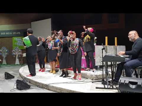 Oh Happy Days  -  G-Roots (Gospel Choir)