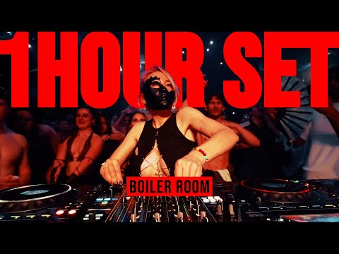 1H BOILER ROOM SET - AURELIE CZAJA & FRIENDS
