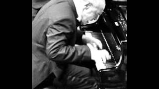 Ivo Pogorelich plays Liszt Sonata - live 2012