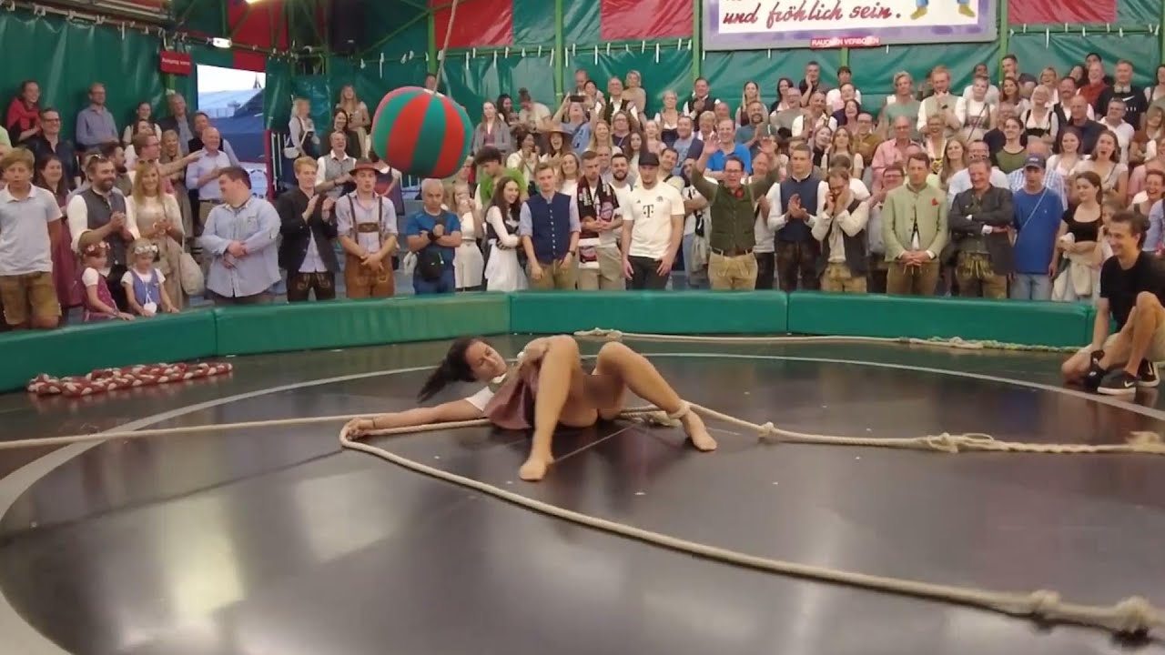 BEAUTIES on the Devil's wheel Teufelsrad OKTOBERFEST 2025 Part 37