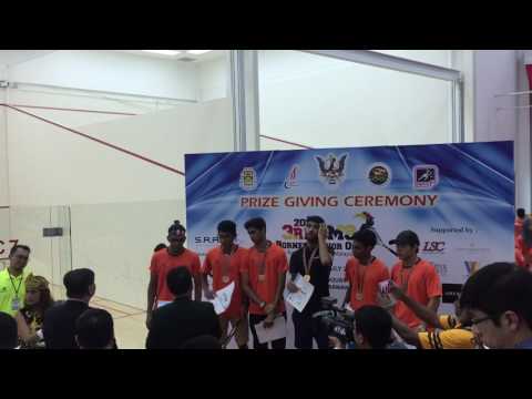 PRICE GIVING CEREMONY BOYS U19 won by Uzair Rasyid from Pakistan