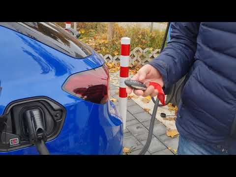 Opel e-Corsa an AC und DC laden