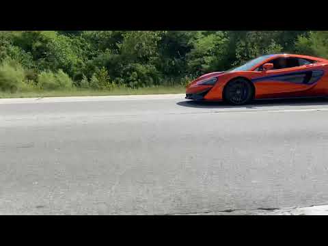 Tuned 570S vs Twin Turbo Huracan