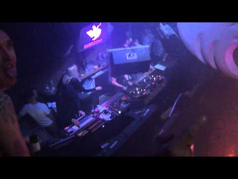 Markus Schulz @ Godskitchen (22.10.2011) (11) (HD)