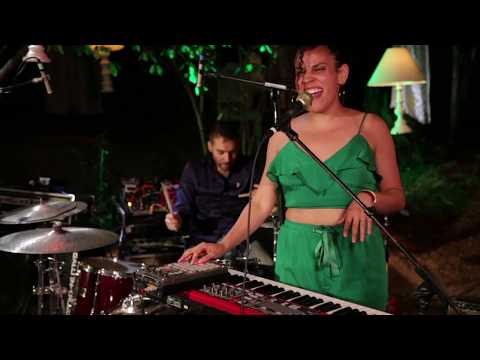 Xenia Rubinos - Cherry Tree - Edge Sessions - @Pickathon 2017 S04E01