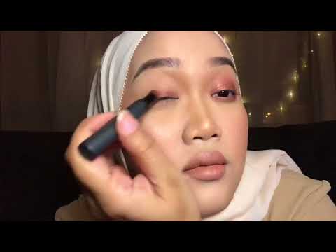 Mafarikha FAME Cream Eyeshadow Stick Tuto using only 1 code!