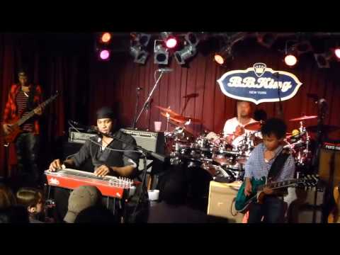 Robert Randolph & The Family Band ft Brandon Niederauer - Voodoo Child 2-1-14 BB Kings, NYC
