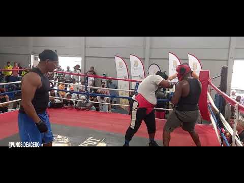 Vicente "El loco" Mosquera VS Alfonso "El huracán" Mosquera