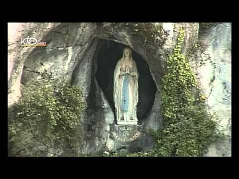 Chapelet à Lourdes