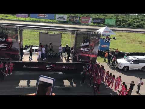 Mozart La Para y Los Blanquitos