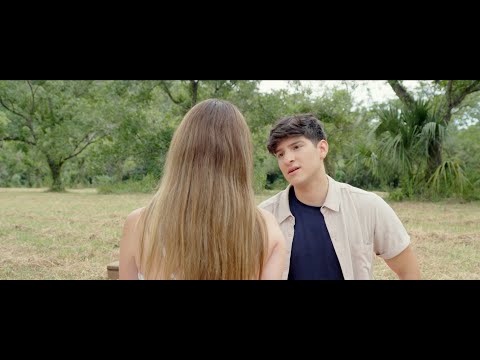 AGUSTÍN JETHRO - ALGO RARO (Video Oficial) (CONTENIDO)