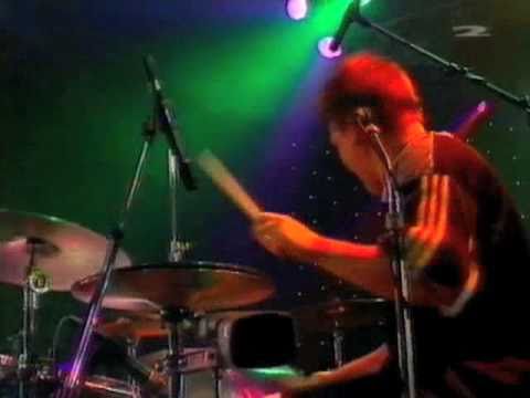Download A Aallon Rytmiorkesteri Sticks And Stones Mp3 dan Mp4 2018