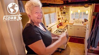 SINGLE MOTHER Builds TINY HOUSE to Create RETIREMENT PLAN
