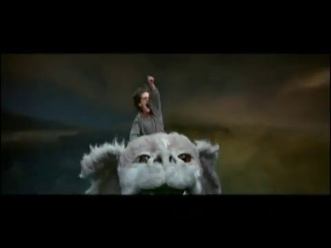 La Historia Interminable (1984) - El Vuelo de Bastian