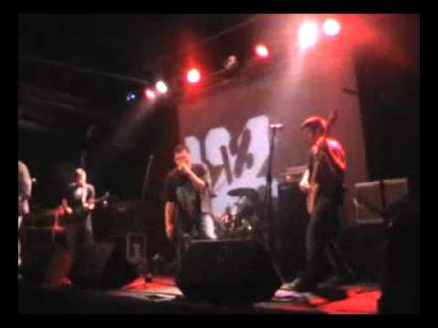 100% - Samo nasmiješi se