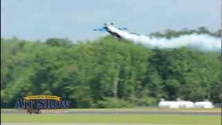 preview picture of video 'Rob Holland @ 2012 Tuscaloosa Regional Air Show HD'