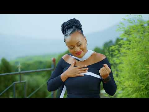 Hellen Muthoni is back