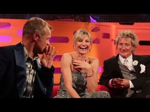 Cameron Diaz demonstrates lassoing - The Graham Norton Show - BBC