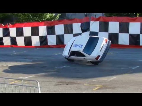 Motor Mania Show - Alex Medini  Auto su 2 Ruote 360°