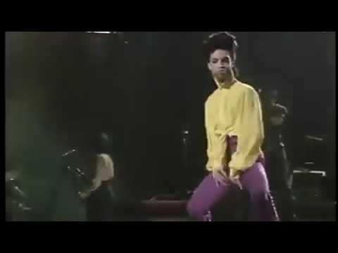 Prince Vs. Michael Jackson dance off