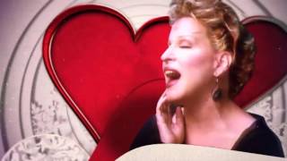Bette Midler&#39;s A Gift Of Love
