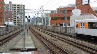 preview picture of video '溝の口駅 東急8500系・6000系発車 東武50050系到着'