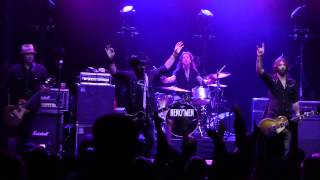 The Supersuckers - Pretty Fucked Up / Cowboy Song / Born With A Tail