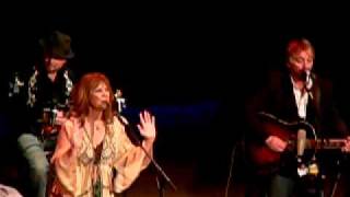 Patty Loveless, Working on a Building