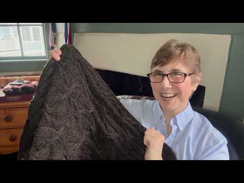 Knitting By The Sea Podcast:  Episode 110:  Progress, Progress