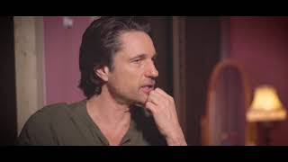 Robyn Carr Chats with Actor Martin Henderson About Virgin River video