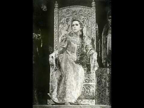 Galina Vishnevskaya sings the haunting Song of Ophelia (Shostakovich)