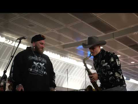 Teddy Swims & Augie Bello - Lose Control (Live from New York Subway)