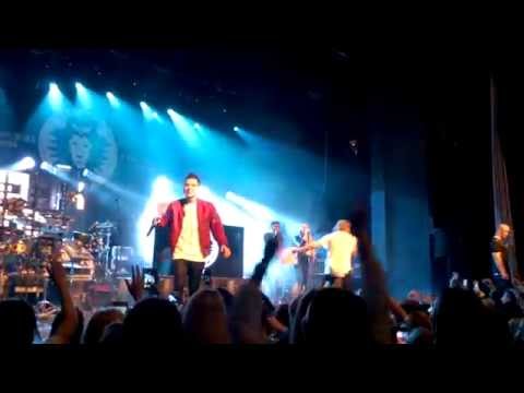 Cheek feat. Mikael Gabriel - Ohituskaistalla @ Savoy-teatteri 23.3.2014