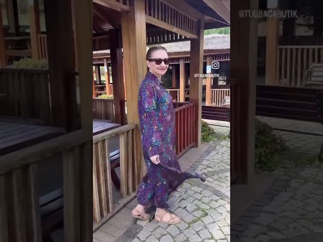 فستان فزكوز مطبع بألوان داكنة