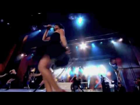 Rihanna ft. Lucca - Umbrella (Live at the World Music Awards 2009)