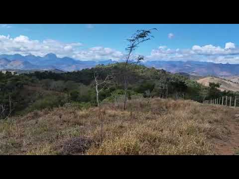 SEC 3440 - FAZENDINHA COM NASCENTE D'ÁGUA LOCALIZADA EM SEBOLLAS!
