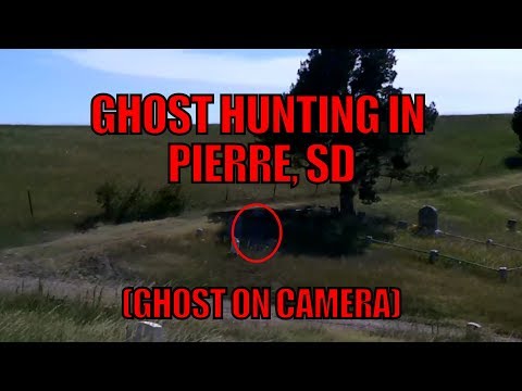 GHOST HUNTING IN PIERRE SD (GHOST ON CAMERA)