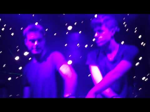 @MerkandKremont  - Anubi Live At  @MiaClubbing